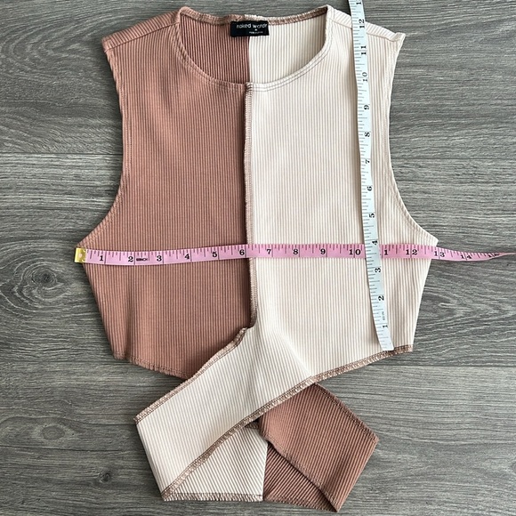 NAKED WARDROBE Ribbed Criss Cross Crop Top Size Medium Neutral Tan Y2K Retro 90s - Picture 10 of 10